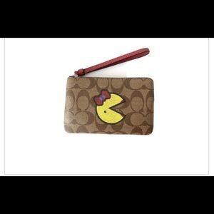 COACH X PAC-MAN MS. Pacman Corner ZIP WRISTLET
